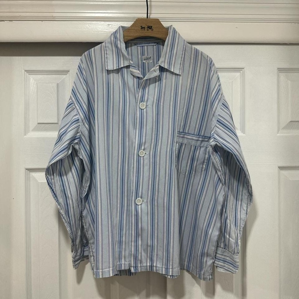 Nite Kraft Vintage 1940s Blue & white striped long sleeve button up top